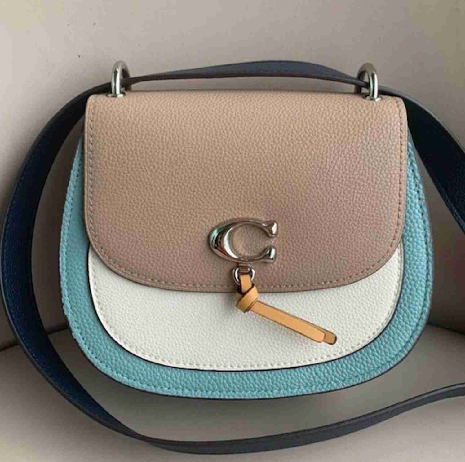 【バッグ】最近COACHが気になる【財布】