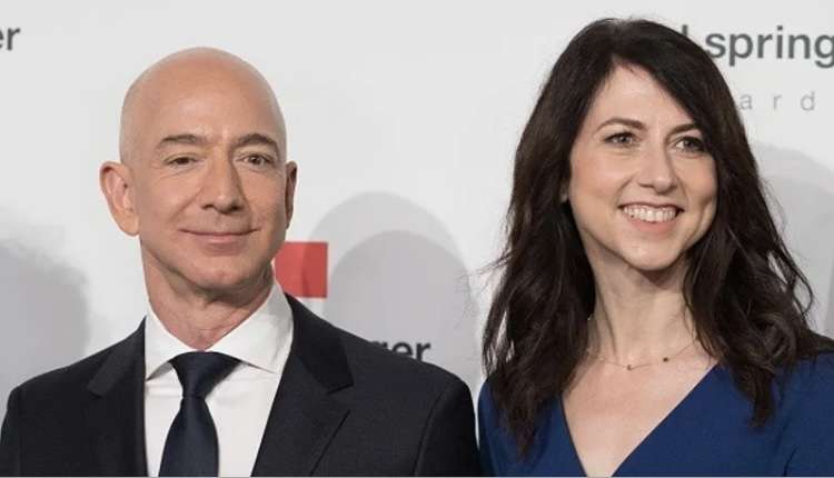 アマゾン創設者のベゾス氏が婚約 交際4年の元キャスターと