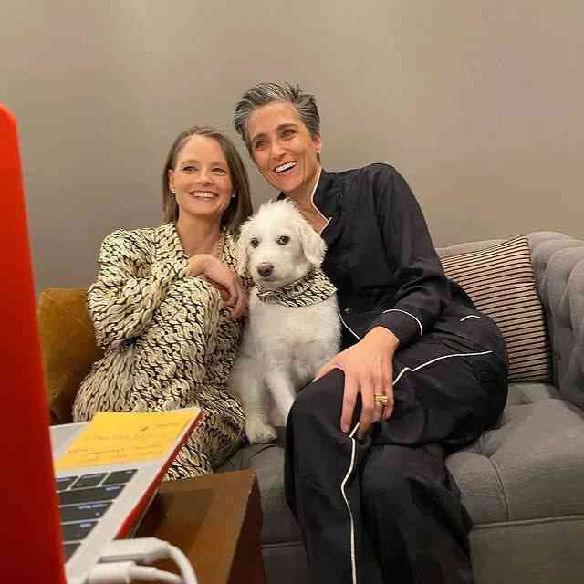 『恋人たちの予感』メグ・ライアンが久々に公の場に！すぐさまネットで注目を浴びる「顔に何をした？」「本当にメグ・ライアン？」