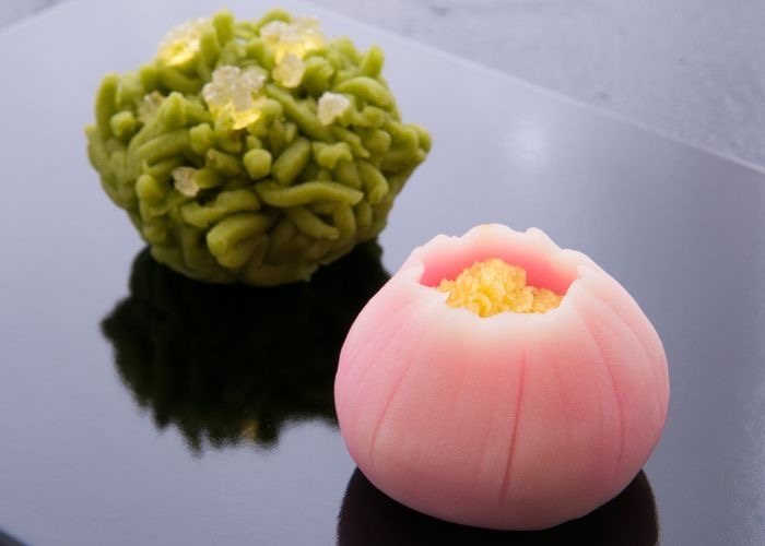 和菓子離れとお茶離れ…“合わせて解決”の新商品が人気　老舗菓子店が奮闘＝静岡・熱海市