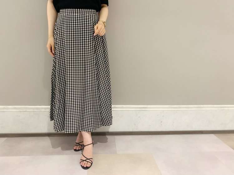 実はもう古い！コレ着てたら”買い替え必須”なファッションアイテム5選