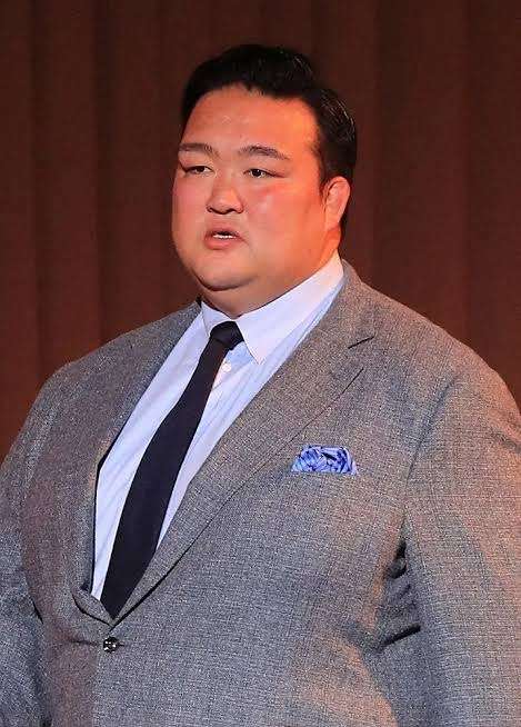 「何でもアリ」神奈川・中年男性を刺した28歳パパ活女子・伊藤りの容疑者のSNS売春の実態と裏アカに投稿していた“盛り”写真　　
