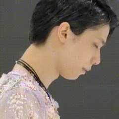 羽生結弦の1枚の写真が、アメリカの葛飾北斎展で飾られる。その理由がエモかった。
