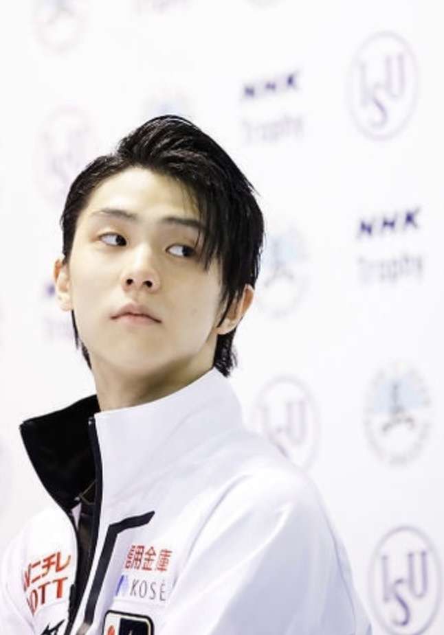 羽生結弦の1枚の写真が、アメリカの葛飾北斎展で飾られる。その理由がエモかった。
