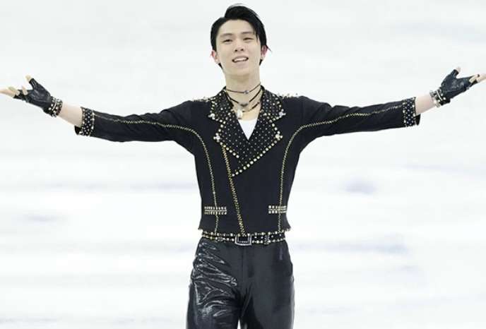 羽生結弦の1枚の写真が、アメリカの葛飾北斎展で飾られる。その理由がエモかった。