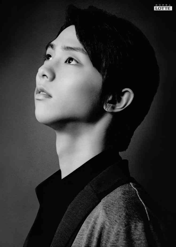 羽生結弦の1枚の写真が、アメリカの葛飾北斎展で飾られる。その理由がエモかった。