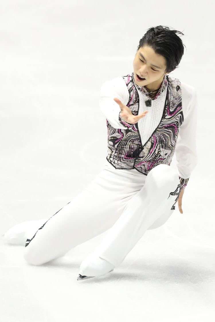 羽生結弦の1枚の写真が、アメリカの葛飾北斎展で飾られる。その理由がエモかった。