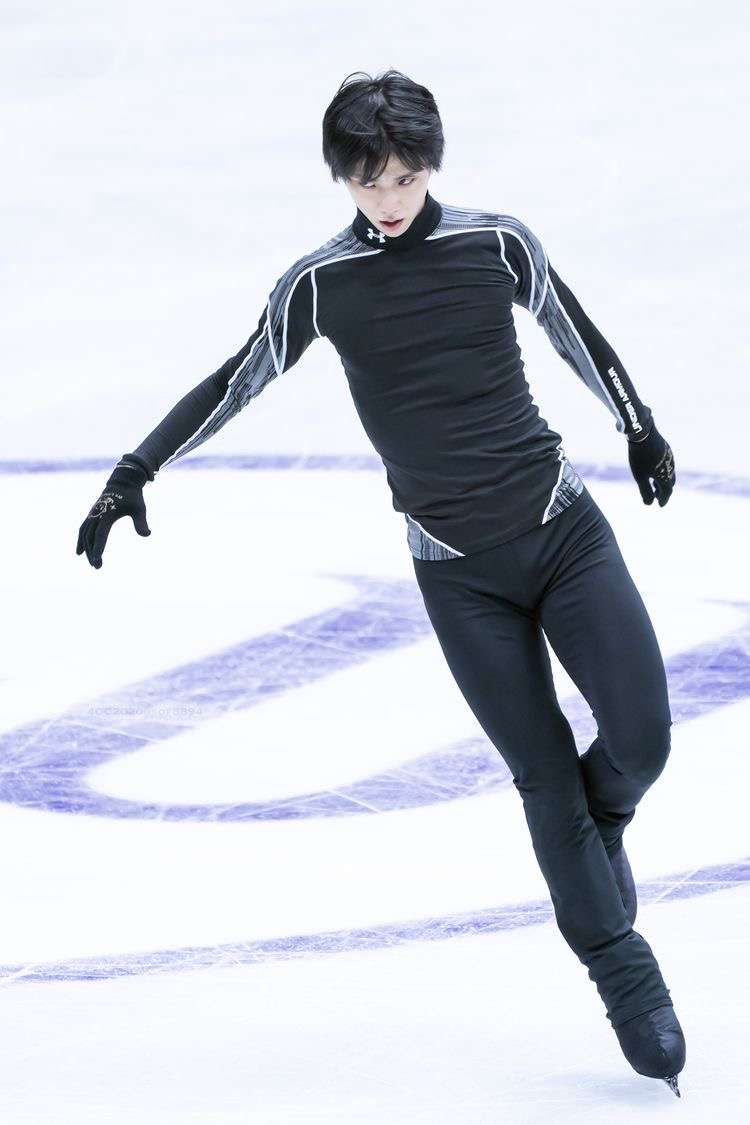 羽生結弦の1枚の写真が、アメリカの葛飾北斎展で飾られる。その理由がエモかった。