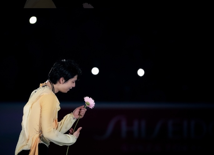 羽生結弦の1枚の写真が、アメリカの葛飾北斎展で飾られる。その理由がエモかった。