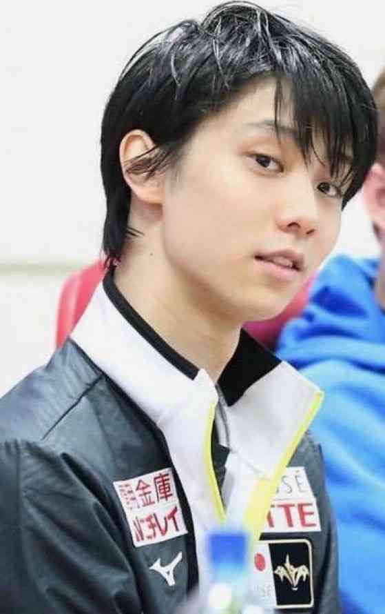 羽生結弦の1枚の写真が、アメリカの葛飾北斎展で飾られる。その理由がエモかった。