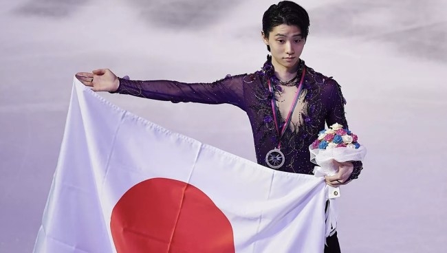 羽生結弦の1枚の写真が、アメリカの葛飾北斎展で飾られる。その理由がエモかった。