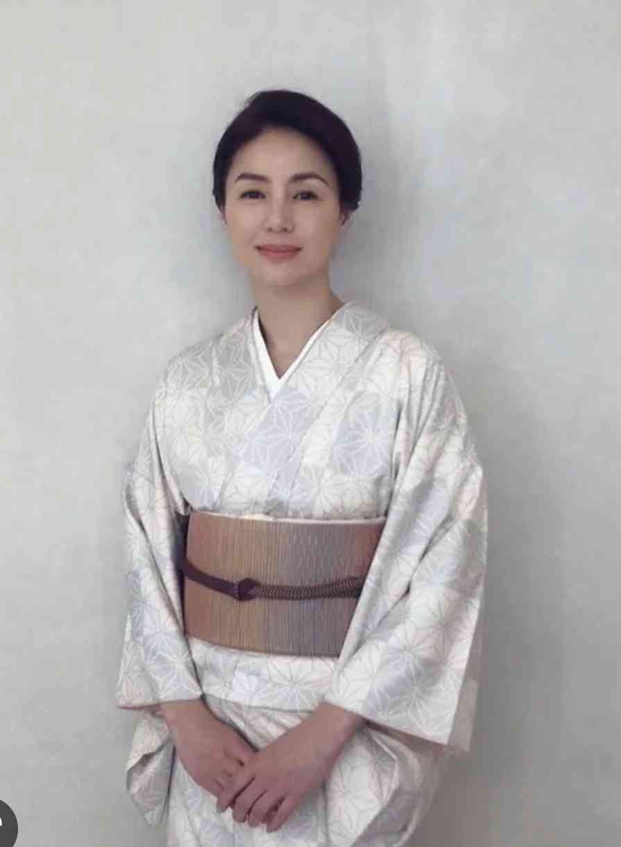 着物姿が美しい有名人