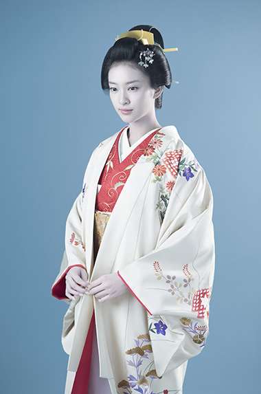 着物姿が美しい有名人