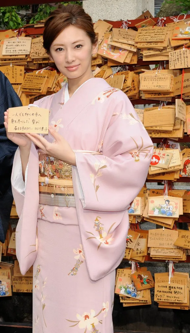 着物姿が美しい有名人