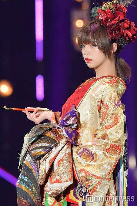 着物姿が美しい有名人