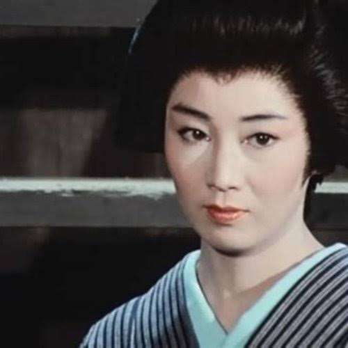 着物姿が美しい有名人