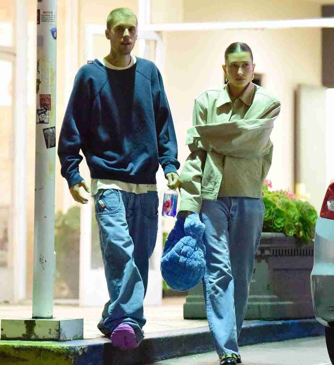 ジャスティン・ビーバーの妻、“心臓手術”成功に感謝