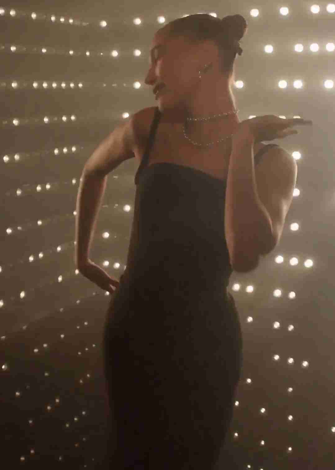 ジャスティン・ビーバーの妻、“心臓手術”成功に感謝