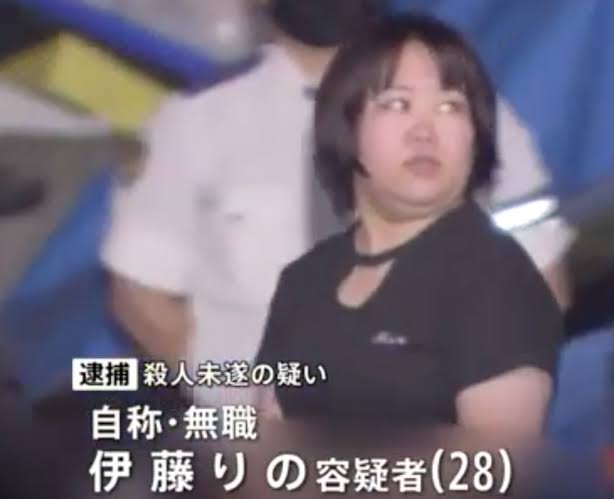 「殺すつもりでやった」28歳女を現行犯逮捕　JR平塚駅前で49歳知人男性をナイフで刺す　神奈川