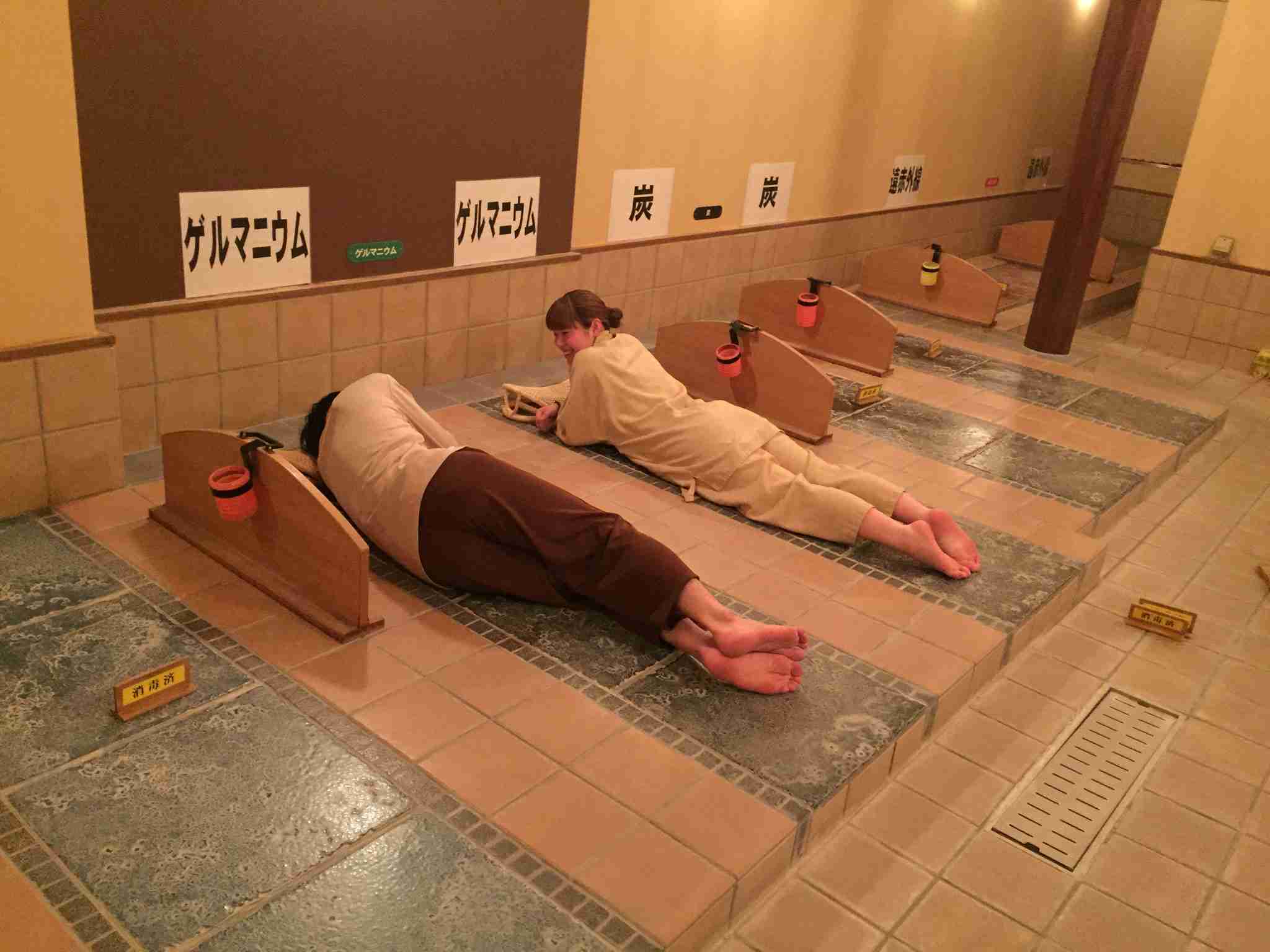 岩盤浴が好きな人!