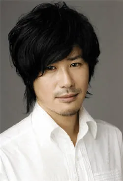 最初いい人役で出てても本当は黒幕なのでは？と最後まで疑いながら見てしまう俳優