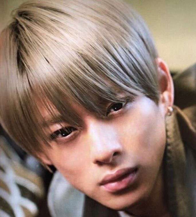 芸能人、有名人の髪質