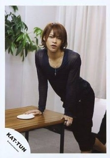 インスタで「倒し方」話題のKAT-TUN上田竜也「メンバーは倒さない。最初から決めてます」 