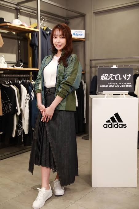 骨格ストレートのカジュアル服