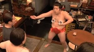 『ガキ使』女性芸人がほぼ全裸?「放送事故」の指摘も、名物企画のオダウエダ植田紫帆のネタが物議