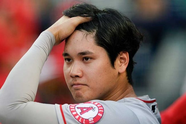 親元から離れてる人、親との連絡頻度はどれくらい？