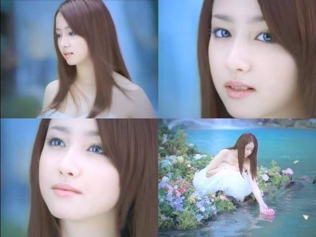 お人形さんみたいに見える有名人の画像