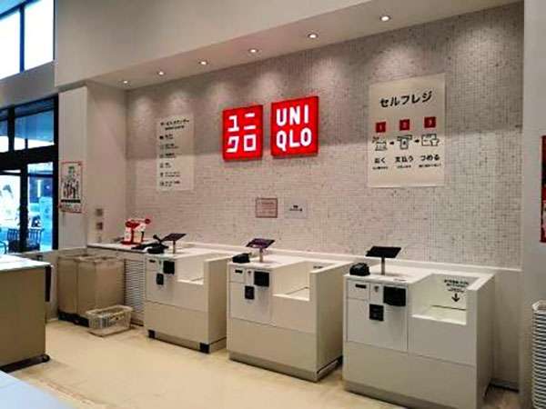 増えるセルフレジ 導入の現状と利用実態 対面とセルフどちらを使う?