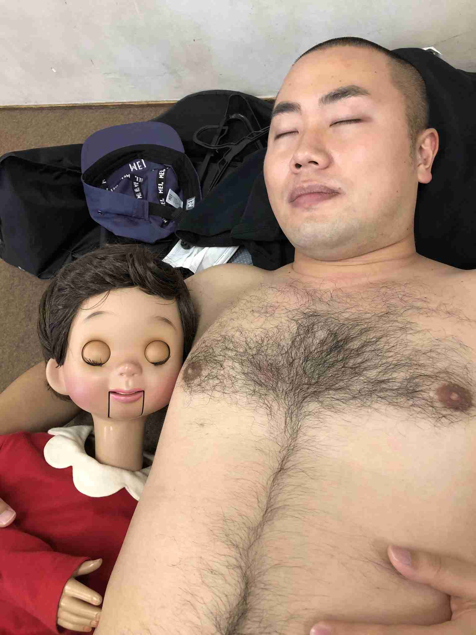 男性ホルモンが強そうな見た目の男性が好きな方集まれ!