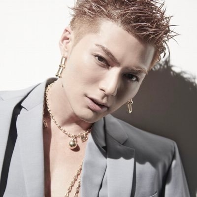 「一酸化炭素中毒で療養」EXILE・ATSUSHIが全公演中止へ　数週間後に「まるで認知症」の症状が出る「遅発性脳症」