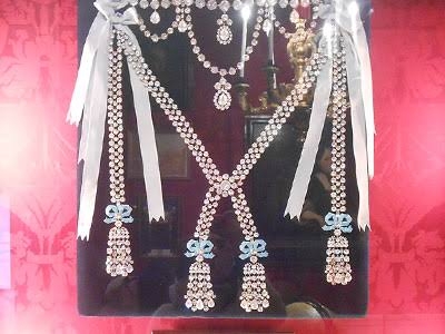 《プレゼント》誕生日orクリスマス 金額が高くなるのはどっち?