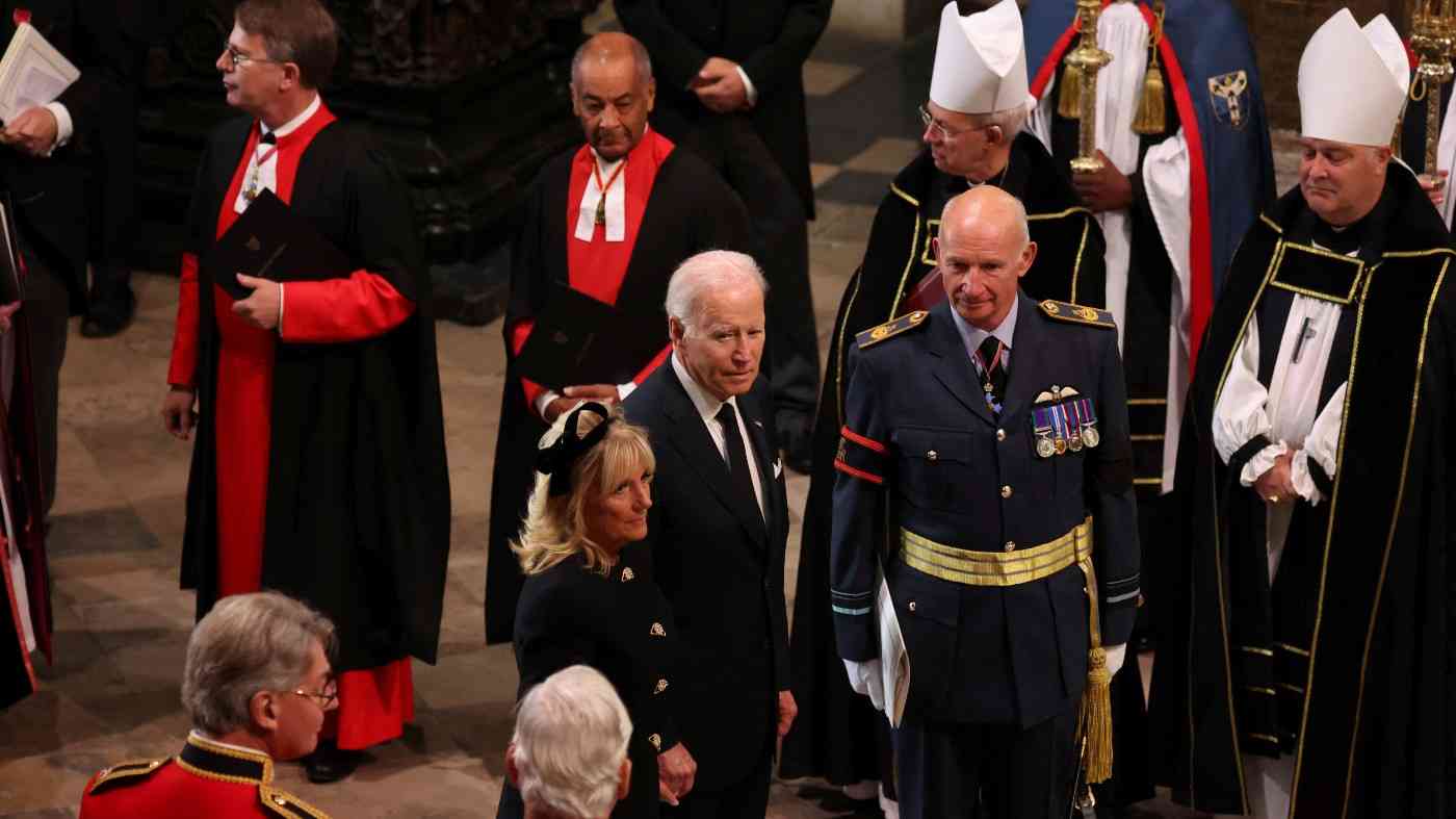 バイデン大統領「女王陛下万歳」発言…ホワイトハウス釈明　高齢による衰えへの懸念も