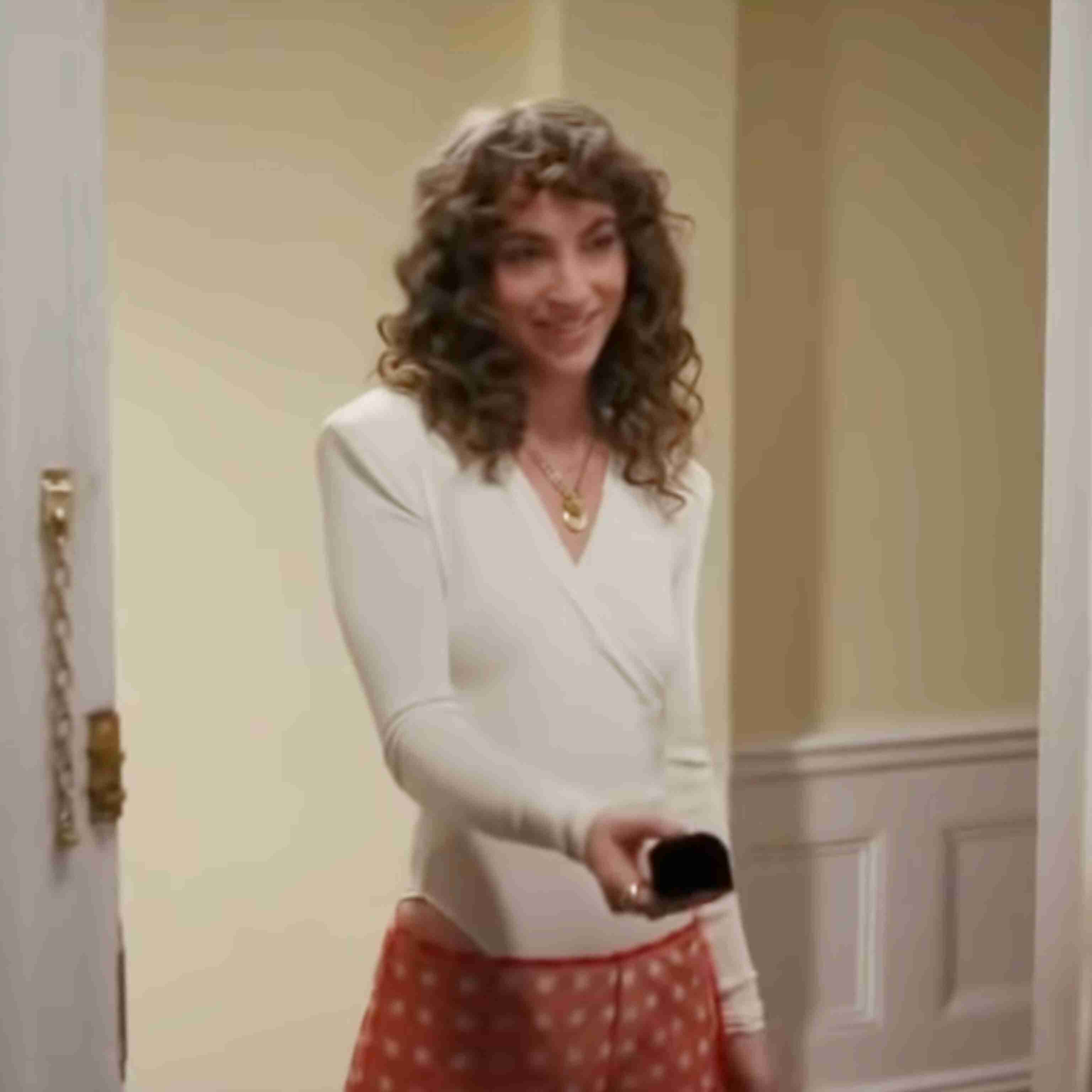 久々に都心に出たら下半身が際どすぎる服を見かけたけど流行ってる？→マジで流行ってるらしい