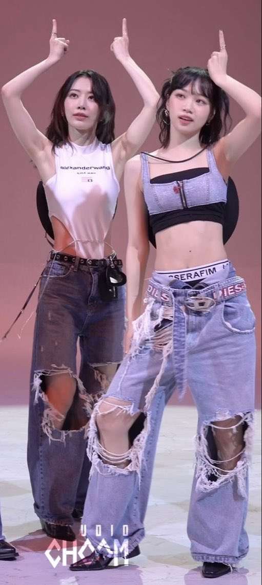 久々に都心に出たら下半身が際どすぎる服を見かけたけど流行ってる？→マジで流行ってるらしい