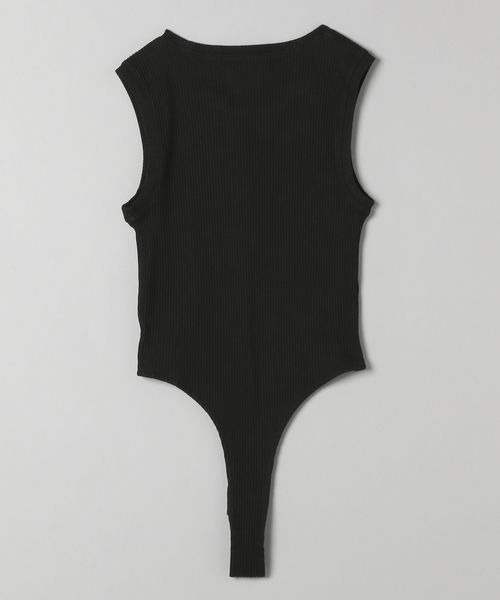 久々に都心に出たら下半身が際どすぎる服を見かけたけど流行ってる？→マジで流行ってるらしい