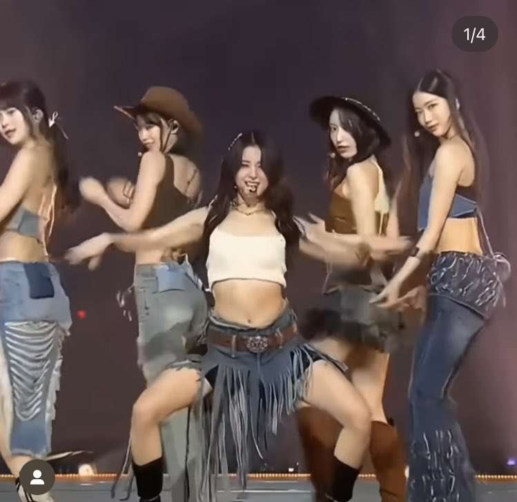 久々に都心に出たら下半身が際どすぎる服を見かけたけど流行ってる？→マジで流行ってるらしい