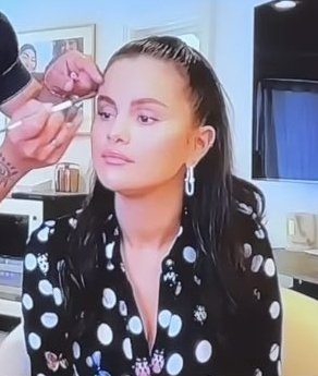 セレーナ・ゴメスがセレブ友のフォローを次々解除　SNSに嫌気さした？