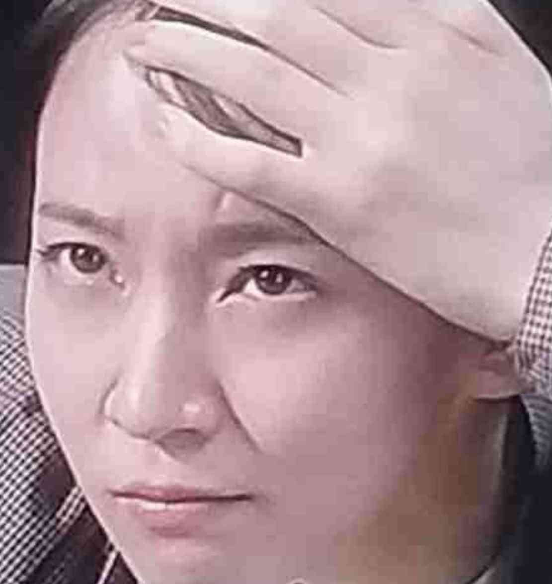 胸の谷間を見せる女性どう思いますか?Part3