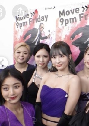 胸の谷間を見せる女性どう思いますか?Part3