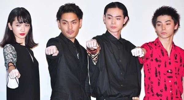 菅田将暉との電撃結婚から1年半…小松菜奈「演技派」若夫婦が抱く「意外なキャリアプラン」の中身