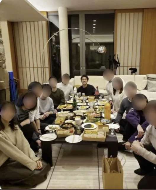 「夫婦揃って親バカ」裕子夫人は翔太郎氏の更迭を認めなかったと報道…“権力の私物化”に批判殺到