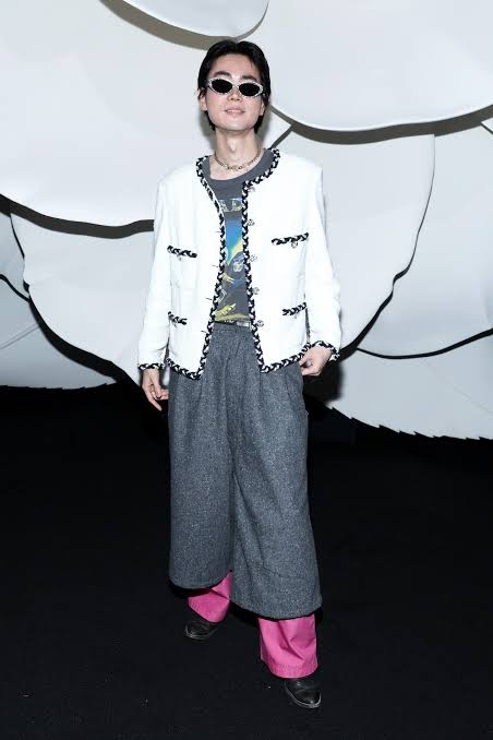 難易度が高いファッションの有名人の画像を貼るトピ