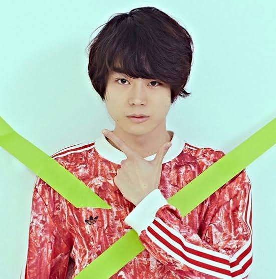 難易度が高いファッションの有名人の画像を貼るトピ