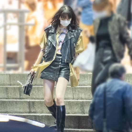 難易度が高いファッションの有名人の画像を貼るトピ