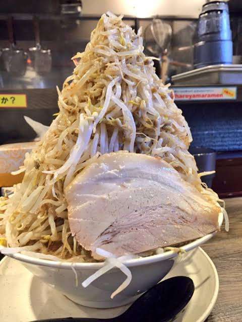 1日何を食べても太らないとしたら何食べる？