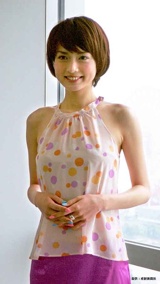 長谷川京子、“メディア露出が減るとSNSで露出が増える”セクシー投稿戦略の絶妙さ